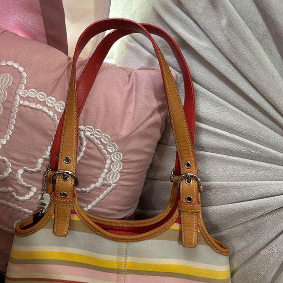 Vintage Coach bag 💖 - Picture 6 of 12